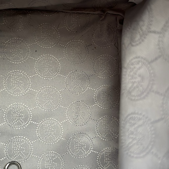 EUC Michael Kors Leather Handbag - Picture 10 of 14